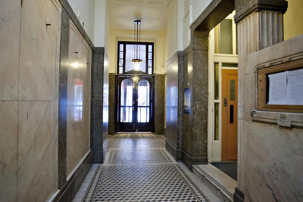 Diana Apartment On Vaci Utca 부다페스트 외부 사진