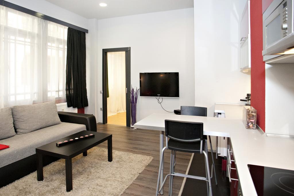 Diana Apartment On Vaci Utca 부다페스트 객실 사진